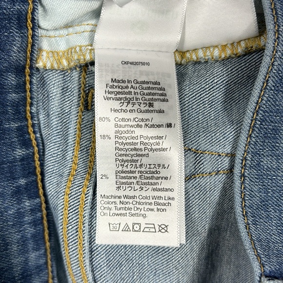 J. Crew 8” Mid-Rise Skinny Jean | Size 27 - Picture 8 of 9